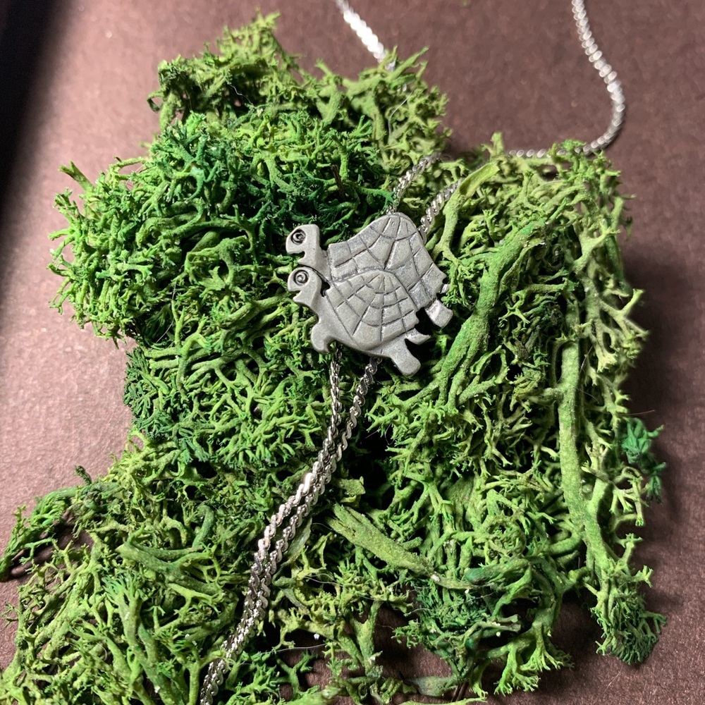 Turtle necklace - Picture 7 of 9